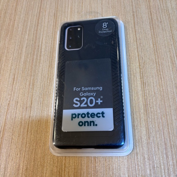 Samsung Galaxy S20+ Black Protective Case - Picture 3 of 5